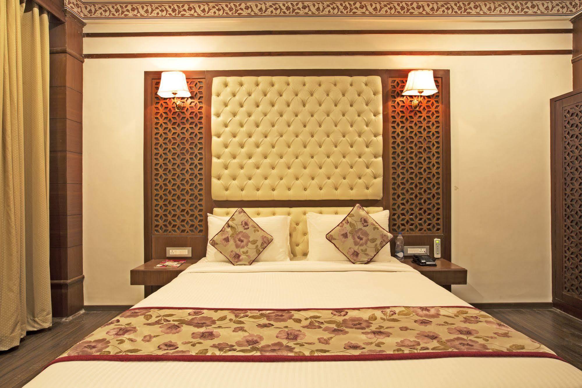 Regenta Resort Vanya Mahal Ranthambore Sawai Madhopur Bagian luar foto