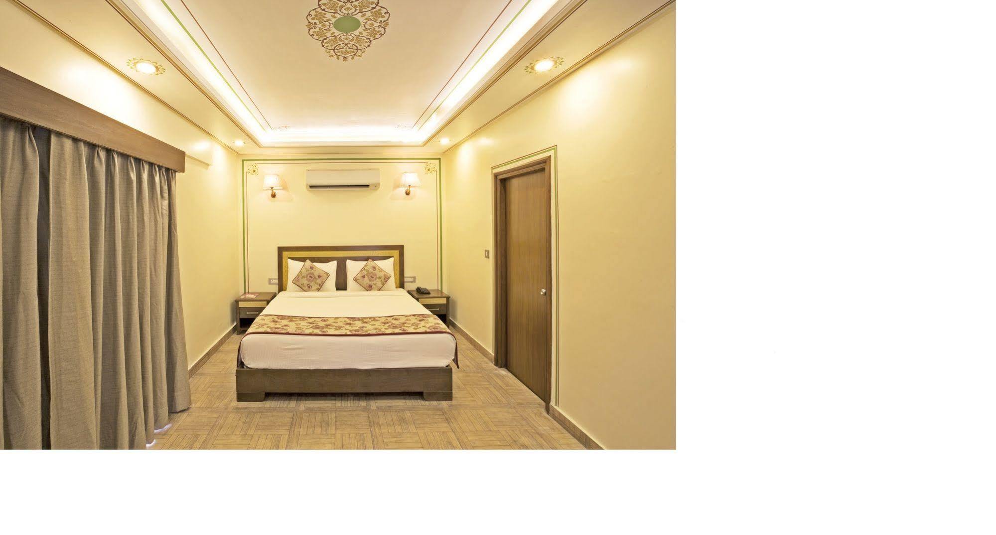 Regenta Resort Vanya Mahal Ranthambore Sawai Madhopur Bagian luar foto